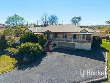 Acreage/Semi-rural For Sale - NSW - Inverell - 2360 - Elevated Family Living with Sweeping Views  (Image 2)