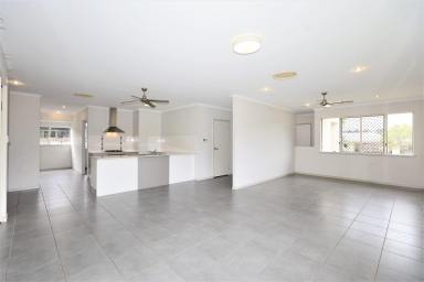 House For Lease - QLD - Edmonton - 4869 - 4 bedroom Family Home - Half Air Conditioned - Fully Fenced  (Image 2)