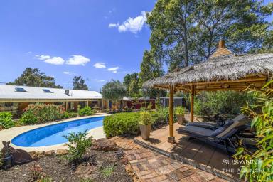 House For Sale - WA - Lesmurdie - 6076 - Space, Character and Outdoor Living in a Peaceful Cul-de-Sac  (Image 2)