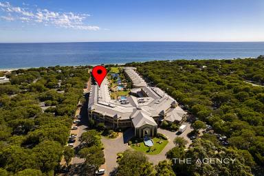 Unit For Sale - WA - Broadwater - 6280 - Stunning Pool Views!  (Image 2)
