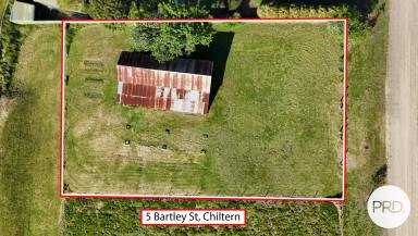 Residential Block For Sale - VIC - Chiltern - 3683 - CHARACTER FILLED ALLOTMENT (Image 2)