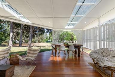 House For Sale - QLD - East Toowoomba - 4350 - A stunning renovation. A spectacular outlook. An extraordinary sense of space. (Image 2)