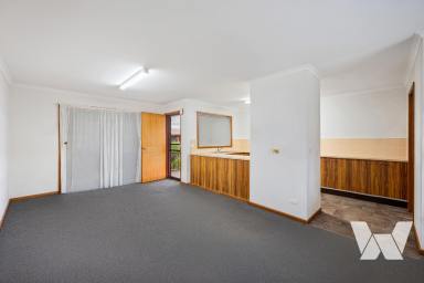 Unit For Sale - VIC - Kalimna - 3909 - Invest or Make It Home (Image 2)