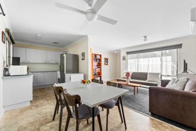 House For Sale - NSW - Batemans Bay - 2536 - Convenient, Low Maintenance Living Close to Town  (Image 2)