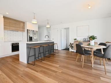 House For Sale - TAS - New Norfolk - 7140 - Modern Family Living in a Peaceful Cul-de-Sac  (Image 2)