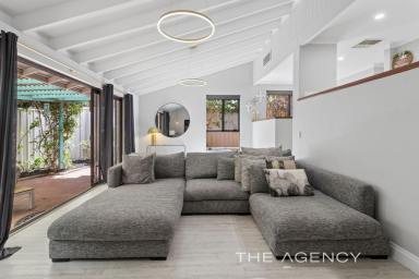 House For Sale - WA - Warwick - 6024 - Marvellous on Moffat! (Image 2)