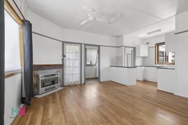 House For Sale - NSW - Wallerawang - 2845 - Renovated Living on a Generous Block  (Image 2)