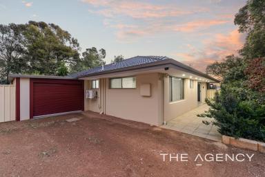 House For Sale - WA - Byford - 6122 - Renovated Lifestyle Living with Room for Every Dream!  (Image 2)