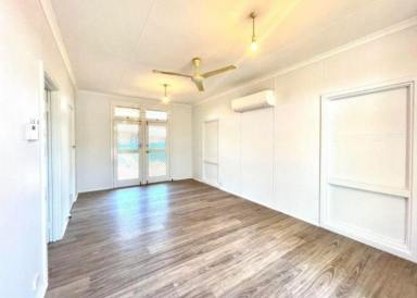 House For Sale - WA - South Hedland - 6722 - 3 bedroom home on huge block with Subdivision Potential  (Image 2)