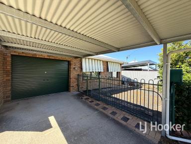 House Sold - NSW - Inverell - 2360 - SOLD BY LJ HOOKER INVERELL  (Image 2)