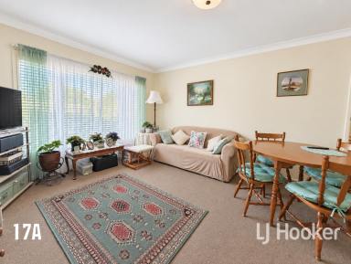 Block of Units Sold - NSW - Inverell - 2360 - SOLD BY LJ HOOKER INVERELL  (Image 2)