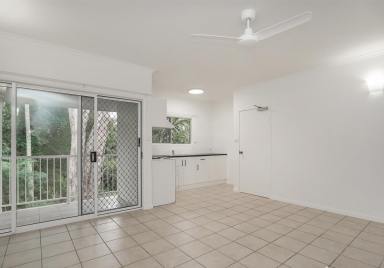 Unit For Lease - QLD - Manunda - 4870 - Spacious 1 Bedroom Unit (Image 2)