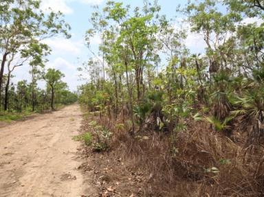 Residential Block For Sale - NT - Blackmore - 0822 - 7.2 + Acres vacant land (Image 2)