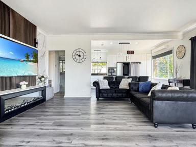 House For Sale - NSW - Young - 2594 - Fully Renovated Family Home in a Desirable Location  (Image 2)