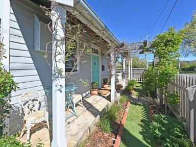 House For Sale - TAS - Bothwell - 7030 - Timeless Charm Meets Modern Comfort  (Image 2)