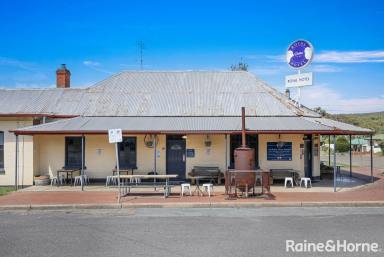House For Sale - NSW - Dalton - 2581 - Established Country Pub, Boutique Accommodation & Thriving Community Events Venue (Image 2)