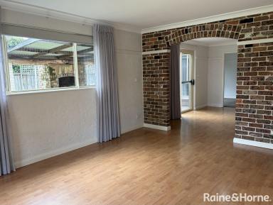 House For Lease - NSW - Mittagong - 2575 - Convenience in Mittagong  (Image 2)