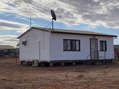 House For Lease - SA - Andamooka - 5722 - 2 Bedroom home  (Image 2)