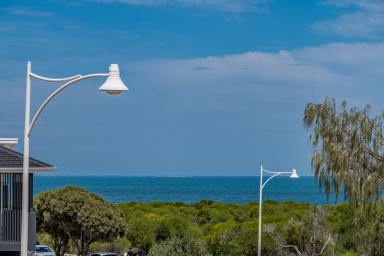 House For Sale - WA - Burns Beach - 6028 - BEACH FRONT MAGNIFICENCE! (Image 2)