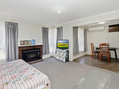 House For Sale - VIC - Cann River - 3890 - COMFORTABLE LIVING IN THE HEART OF CANN RIVER  (Image 2)