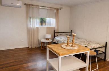 Studio For Lease - VIC - Tullamarine - 3043 - Newly renovated Private Studio  (Image 2)