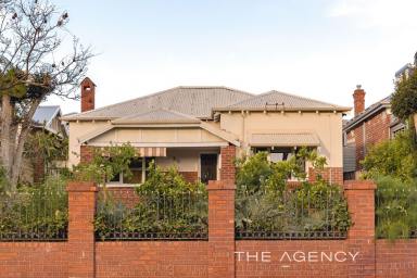 House For Sale - WA - Mount Lawley - 6050 - Character, Charm & Convenient Living  (Image 2)