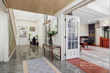 House For Sale - WA - Landsdale - 6065 - COMMANDING HILLTOP PRESENCE & EUROPEAN GRANDEUR!  (Image 2)