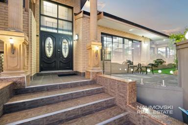 House For Sale - WA - Landsdale - 6065 - COMMANDING HILLTOP PRESENCE & EUROPEAN GRANDEUR!  (Image 2)