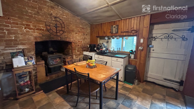 House For Sale - TAS - Deloraine - 7304 - Excellent Investment Opportunity! (Image 2)