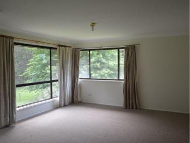 House For Lease - NSW - East Kangaloon - 2576 - Three-Bedroom Home on a Spacious Rural Block (Image 2)