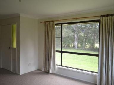House For Lease - NSW - East Kangaloon - 2576 - Three-Bedroom Home on a Spacious Rural Block (Image 2)