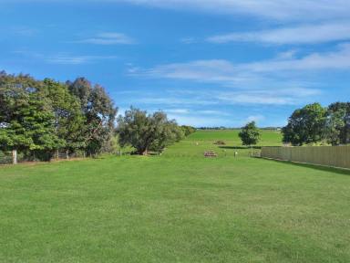 Residential Block For Sale - VIC - East Bairnsdale - 3875 - BUILD YOUR DREAM HOME IN A SOUGHT AFTER LOCATION  (Image 2)