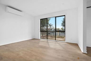 House For Lease - VIC - Carrum - 3197 - BRAND NEW BUILD | PRIME CARRUM LOCATION | QUALITY FITTINGS THROUGHOUT  (Image 2)