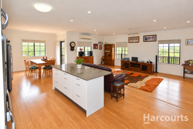 House For Sale - QLD - Doolbi - 4660 - YOUR OWN PRIVATE ESCAPE - ACREAGE, WIDE VERANDAHS & ROOM FOR THE FAMILY  (Image 2)
