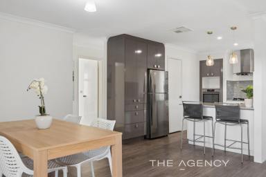 Villa For Sale - WA - Cannington - 6107 - Renovated, Private & Just a Short Stroll to the River  (Image 2)