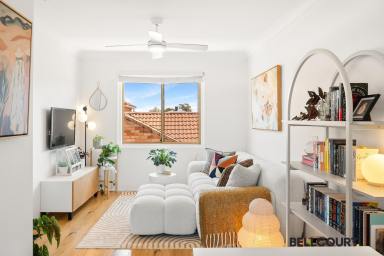 Apartment For Sale - WA - Como - 6152 - NEST OR INVEST!  (Image 2)