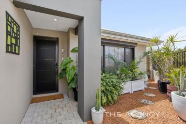 House For Sale - WA - Aveley - 6069 - Family Haven in Charming Aveley Awaits!  (Image 2)