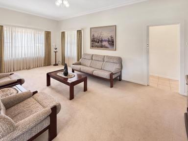 House For Sale - NSW - Leeton - 2705 - YOUR FIRST FAMILY HOME  (Image 2)