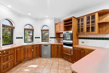 House For Sale - VIC - Mildura - 3500 - Space, Character and Room to Grow  (Image 2)