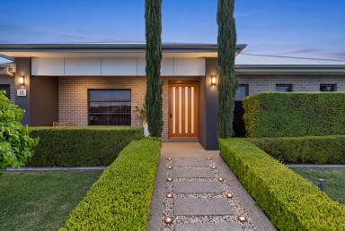 House For Sale - VIC - Irymple - 3498 - Stunning Family Home with Exceptional Entertaining (Image 2)