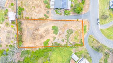 Residential Block For Sale - VIC - Myrtleford - 3737 - Land with Excellent Views.  (Image 2)