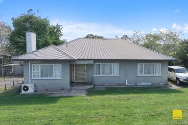 House For Sale - VIC - Devon North - 3971 - Unbeatable Value on 28 Acres - Finish the Vision & Reap the Rewards! (Image 2)