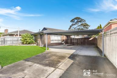 House For Lease - VIC - Cranbourne - 3977 - PRIME CENTRAL LOCATION!  (Image 2)