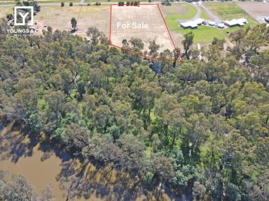 Residential Block For Sale - VIC - Kialla - 3631 - A Rare Find - 2.013 hectares (approximately 5 Acres) Home Site with Goulburn River Backdrop!  (Image 2)