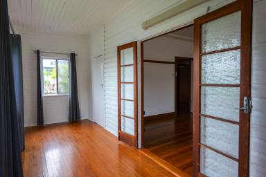 Other (Residential) For Lease - NSW - Lismore Heights - 2480 - HIGHSET HOME ON QUIET STREET (Image 2)