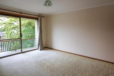 Unit For Lease - NSW - Lismore Heights - 2480 - TOWNHOUSE IN CONVENIENT LISMORE HEIGHTS  (Image 2)