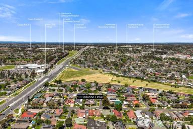 House For Sale - VIC - Cranbourne - 3977 - FRESH, COMFORTABLE & READY TO ENJOY! (Image 2)
