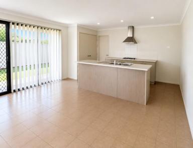House For Sale - WA - Secret Harbour - 6173 - Spacious Family Living in a Peaceful Coastal Setting (Image 2)