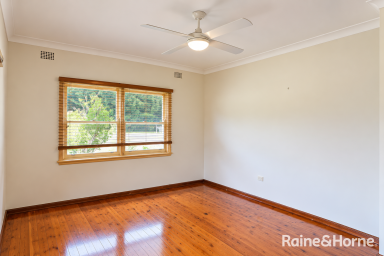 House For Lease - NSW - Berry - 2535 - 'CARINYA' - Country Living on the Outskirts of Berry  (Image 2)