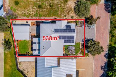 House For Sale - WA - Wannanup - 6210 - Saltwater Mornings, Ocean Views & the Avalon Beach Lifestyle  (Image 2)